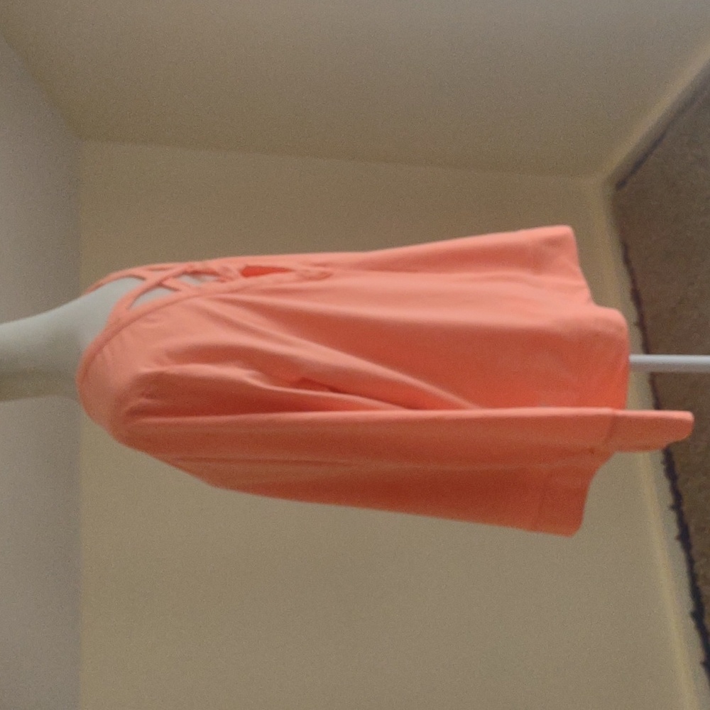 Old Navy Active orange athletic workout lattice-back‎ top Size XL